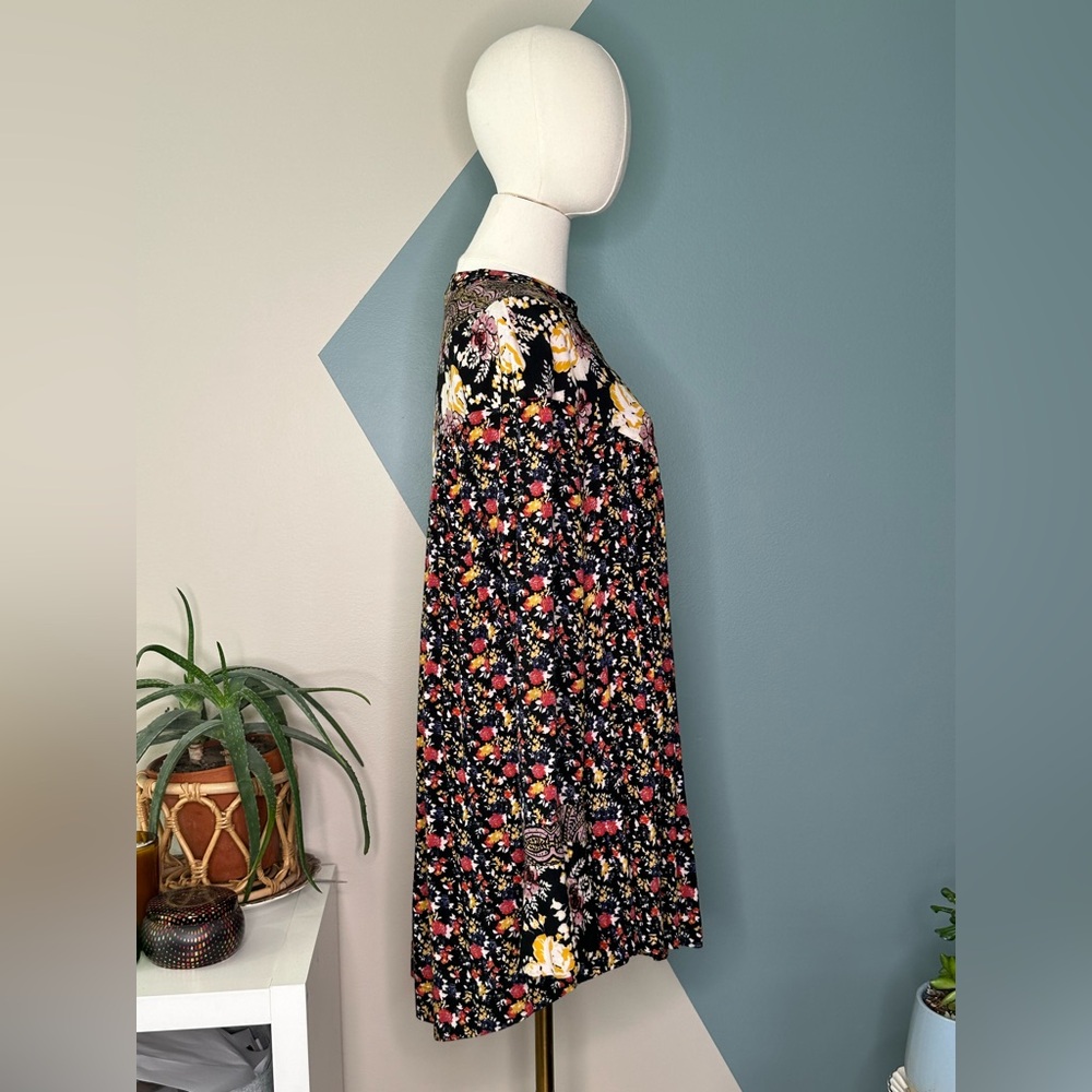 Free People Floral Boho Tunic Dress Black Multicolor Rayon Long Sleeve S/M - Picture 4 of 12